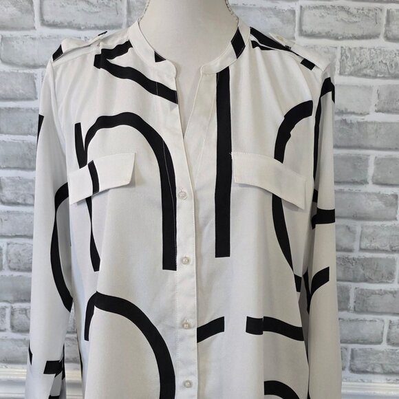 Calvin Klein Logo Blouse Top White Black Classic Button Front Large Flowy Relax - Picture 2 of 8